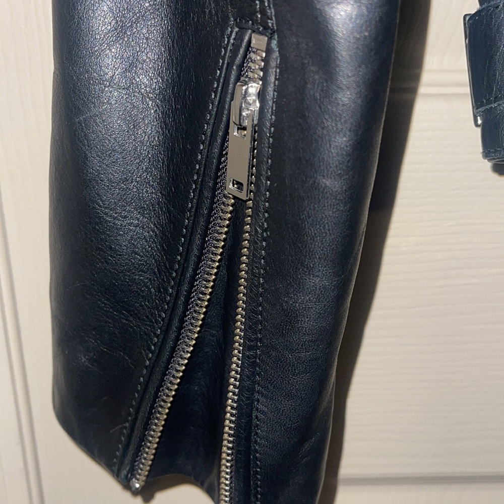 Jacket - Picture 6 of 7